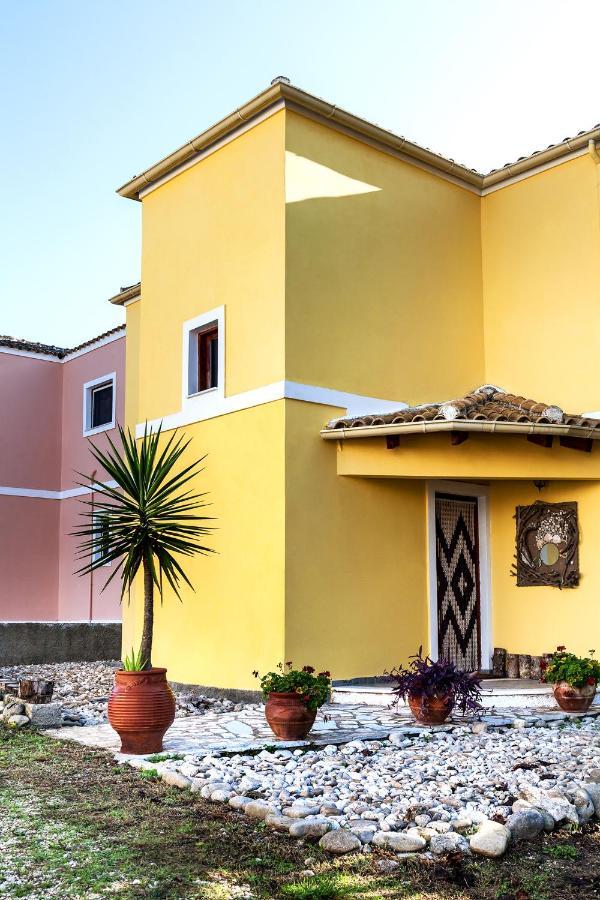 Zen Stone House Villa Agios Georgios Pagon Bagian luar foto