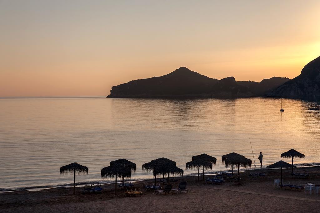 Zen Stone House Villa Agios Georgios Pagon Ruang foto